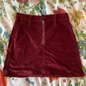 I am selling because it does not fit anymore. i have only worn it a few times.